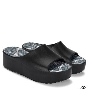 Women's Black Baretraps Parvati platform Slide Sandals